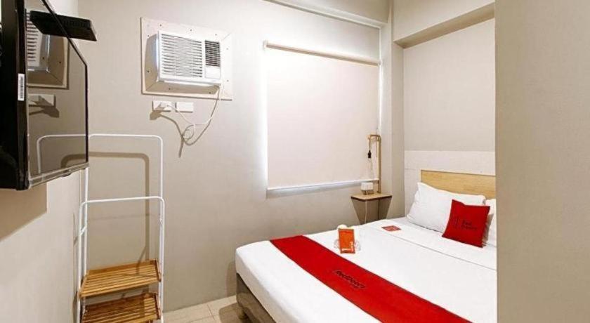 Hotel Reddoorz Plus Near Osmena Highway 2 Manila Zewnętrze zdjęcie